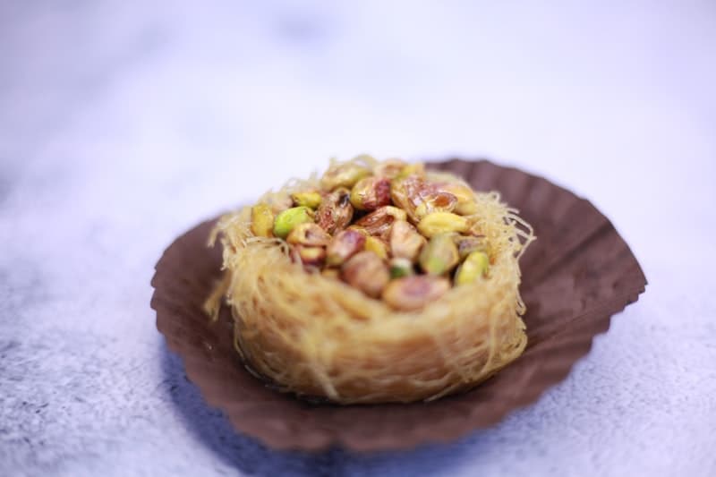 كنافة نابلسية وسط